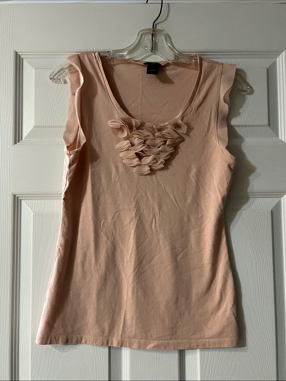 Women's Peachy/ Pink Floral Petal-Detail Sleeveless Camisole